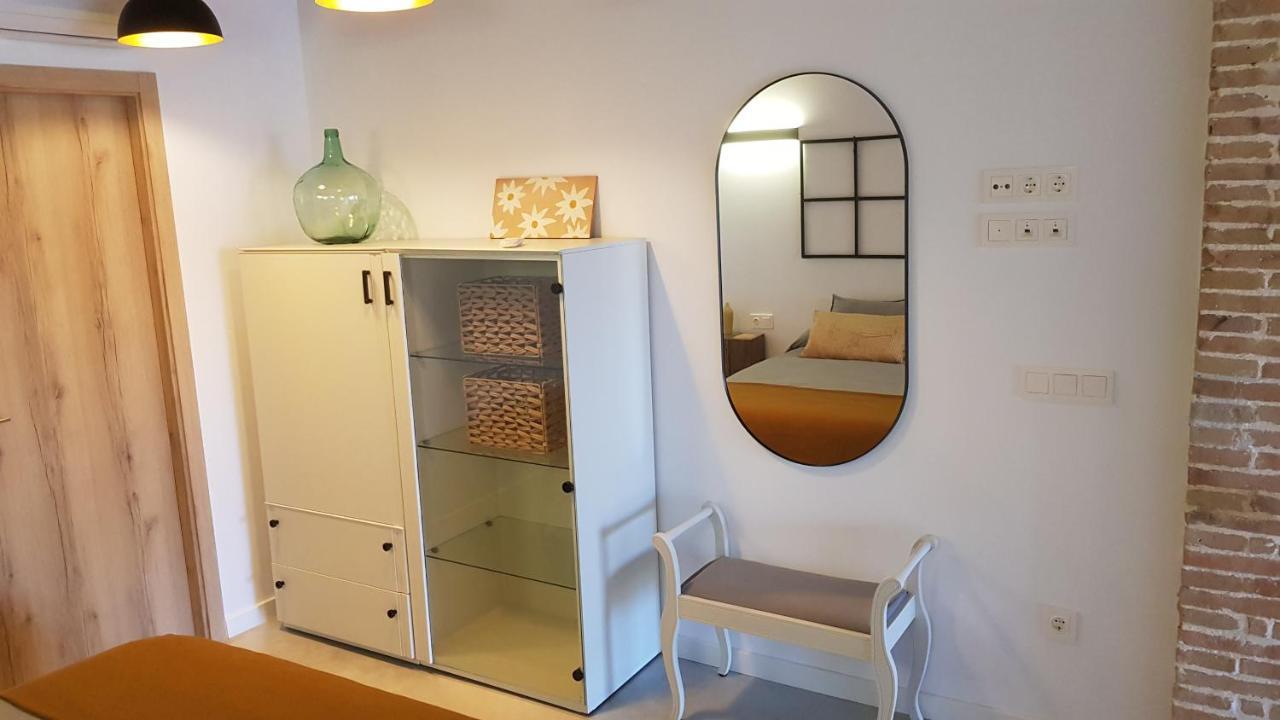 Loft Mariola - Apartamento En El Centro Historico Бокарент Екстериор снимка